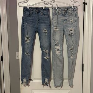 American Eagle Next Level Stretch Skinny low waisted jeans.